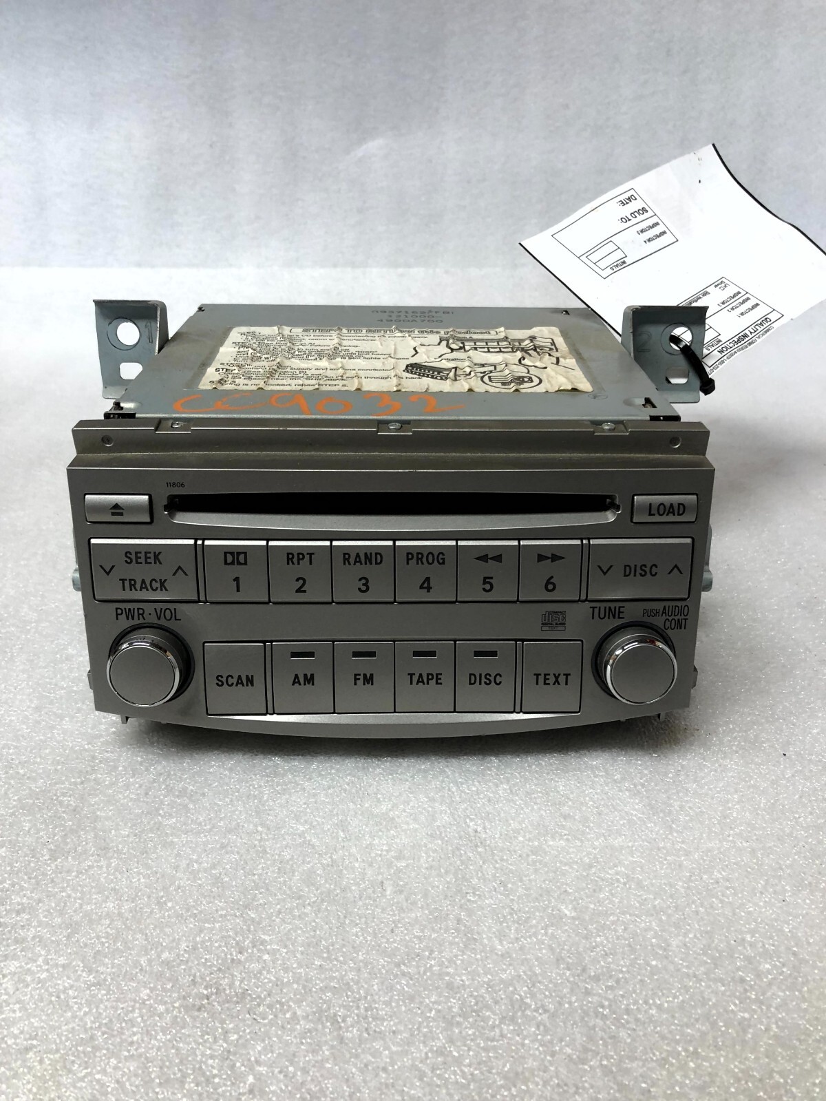 Toyota Silver Radio Receiver 6 Disc CD Player Fit 2006 Toyota Avalon