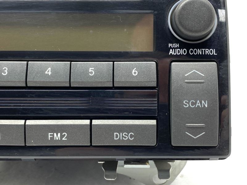 Radio AM-FM-CD ID 16860 86120-AA160 Fits 2005-2006 Toyota Camry LE 28008