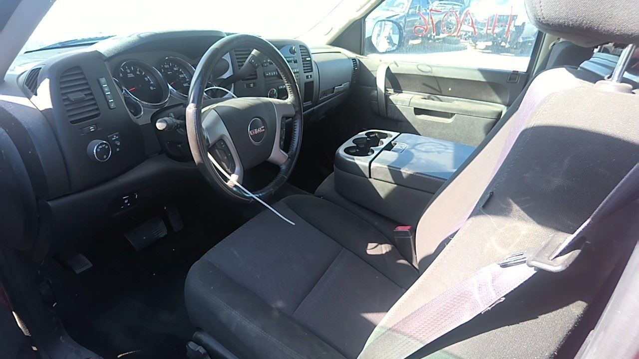 Audio Equipment Radio AM-FM-CD-MP3-USB Fits 11-21 EXPRESS 2500 VAN 31986167