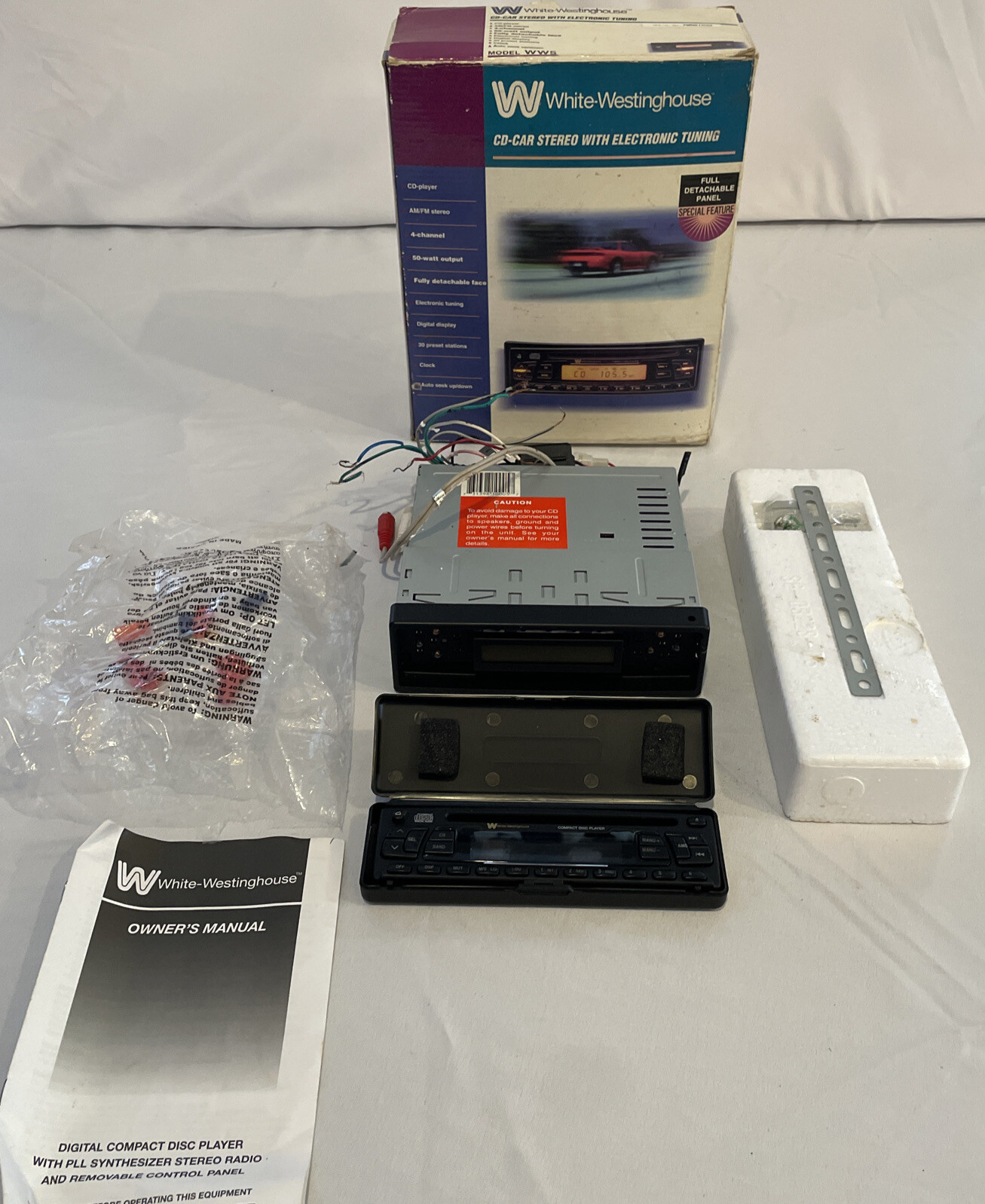 White Westinghouse CD-Car Stereo WW5 4 Channel Vintage Full Detach Panel 50-Watt