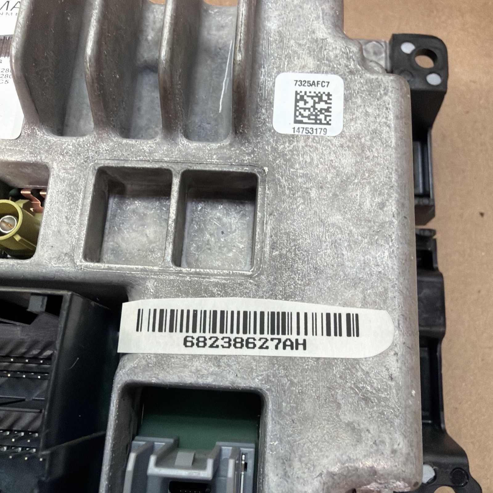 2013-2017 Dodge Ram Harman 8.4″ Uconnect Radio Head Unit Screen VP3NA 68249986AH