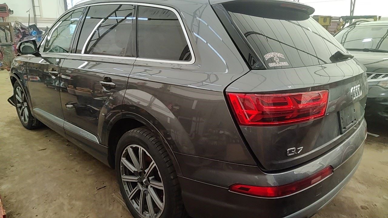 Audio Equipment Radio Control Console Mounted Fits 17-19 AUDI Q7 7068156