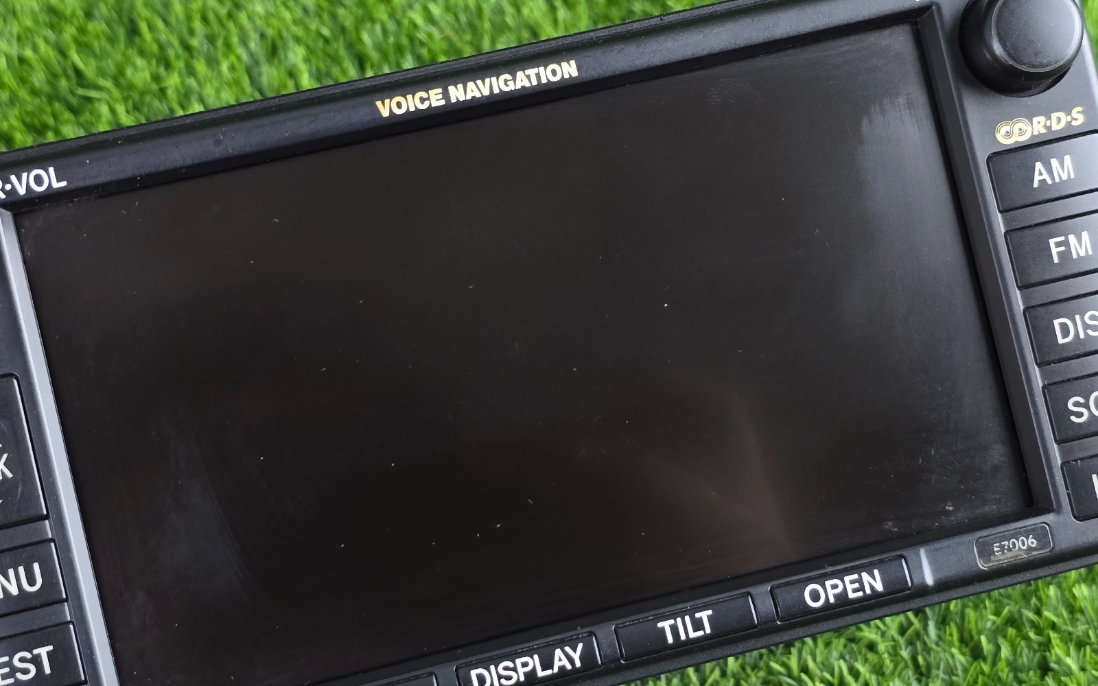 TOYOTA SIENNA 2004-2007 TUNDRA NAVIGATION RADIO DISPLAY 86120-0C160 E7006 Oem
