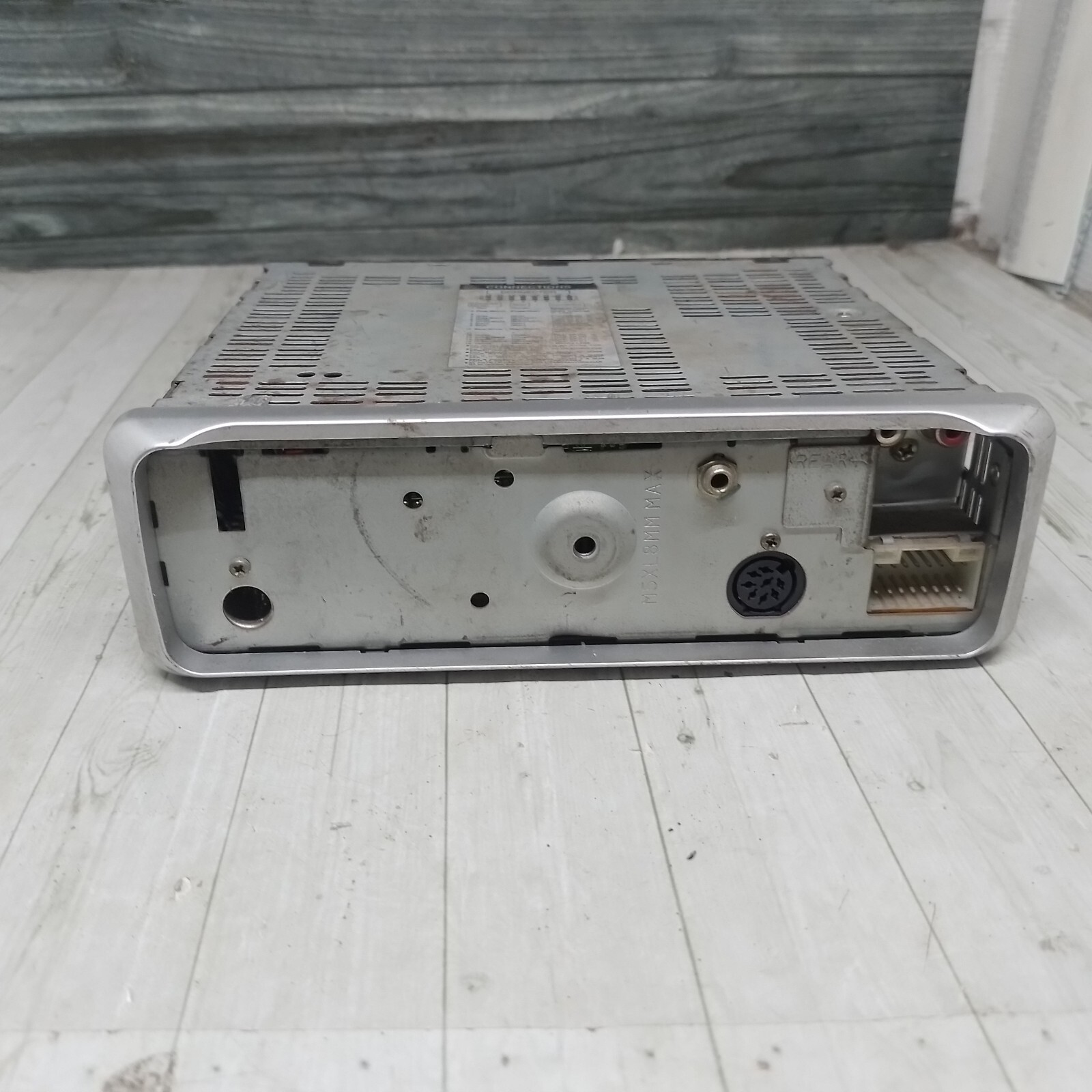 Alpine Electronic TDM-9505RB Audio Car Cassette Player