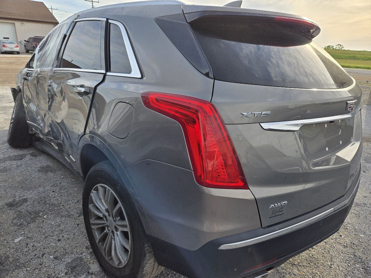 2018 Cadillac XT5 Radio Control Panel Including Display ID 84303686