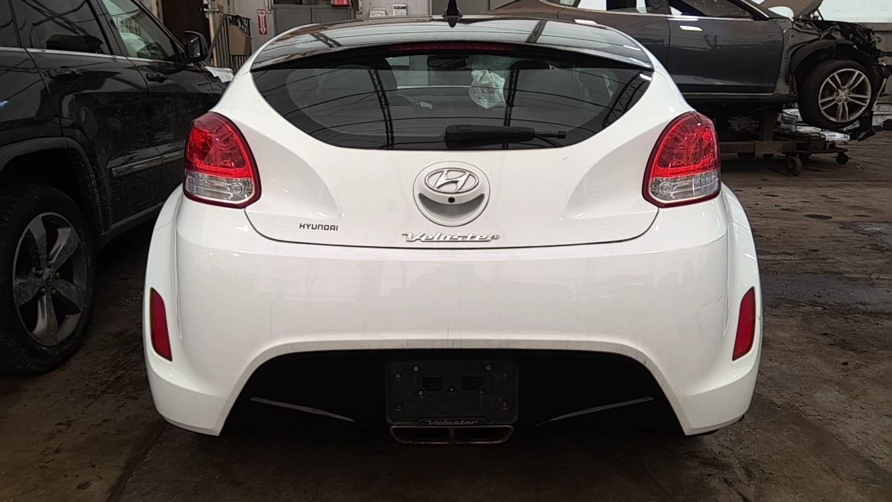 Audio Equipment Radio Amplifier ID 963702V081 Fits 15-17 VELOSTER 7000771
