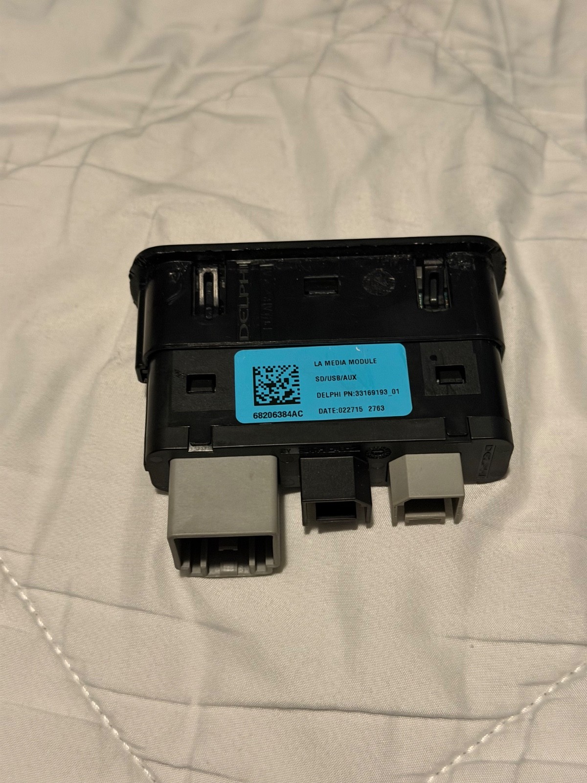 OEM Mopar Uconnect USB AUX SD Media Hub Dodge Chrysler Jeep RAM