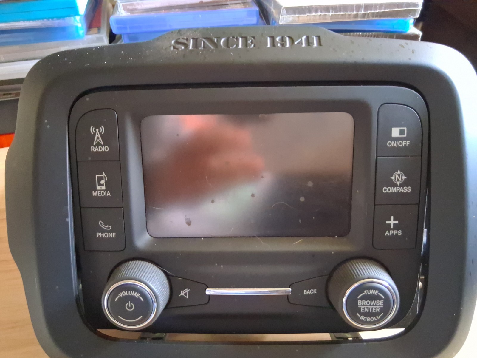 2015-2023 Jeep Wrangler/Renegade OEM Stereo