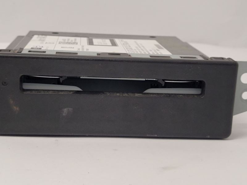 2015-20 CADILLAC ESCALADE Audio Equipment Radio Audio Disc Player Opt TG5