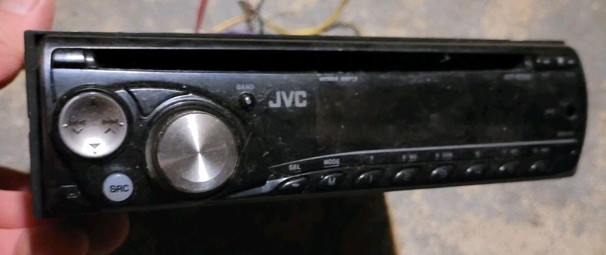 JVC KD-R200 Car CD Player Receiver Radio Am FM Auxiliary Stereo