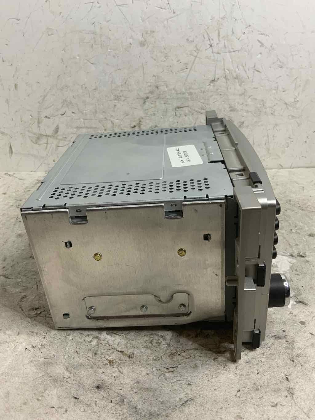 05-06 Chevrolet Colbalt Audio & Visual Equip Radio 15272190 AM/FM/CD 638-01860