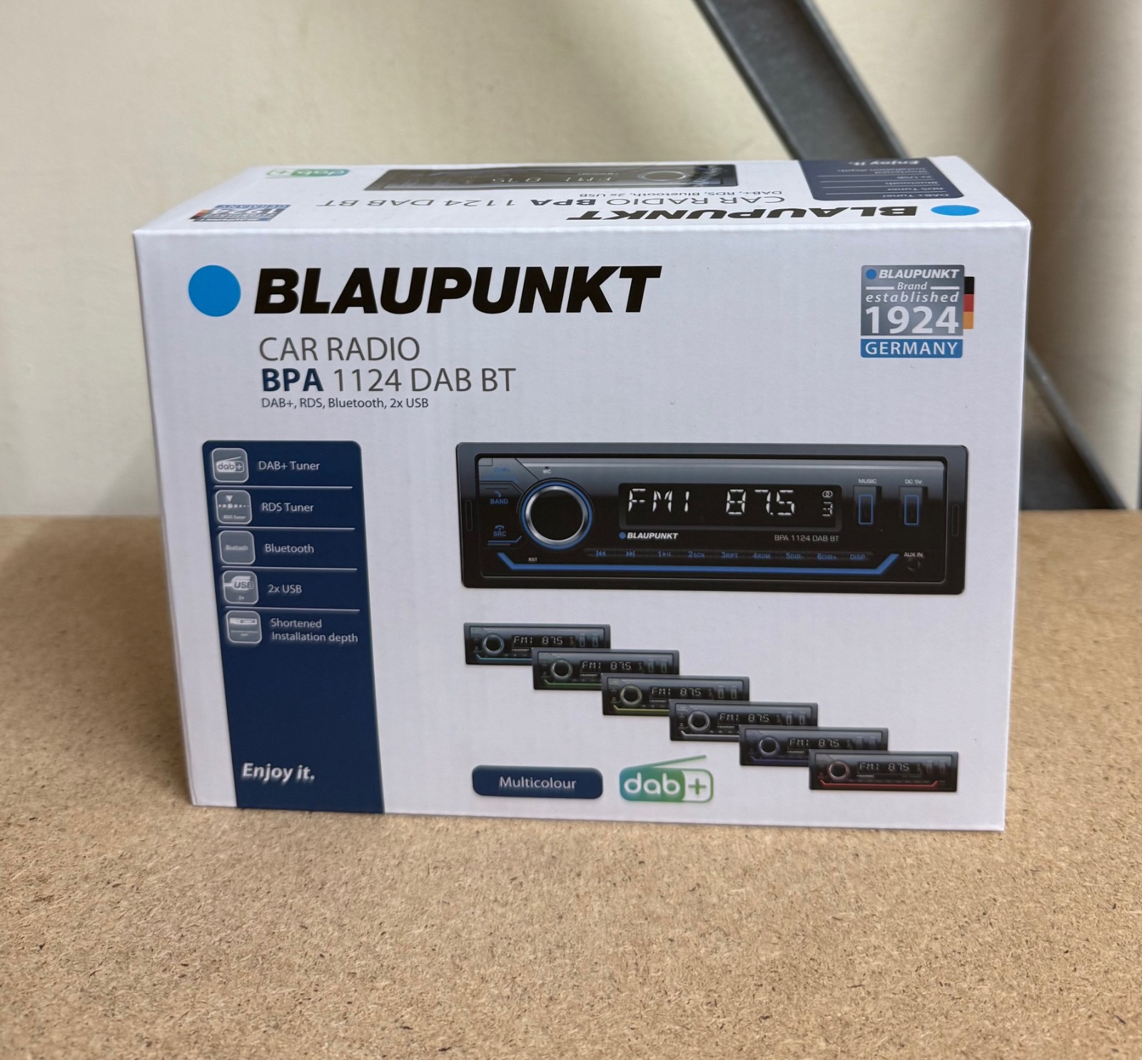 Blaupunkt BPA 1124 DAB Car Stereo DAB Radio Bluetooth BT USB AUX Input NEW