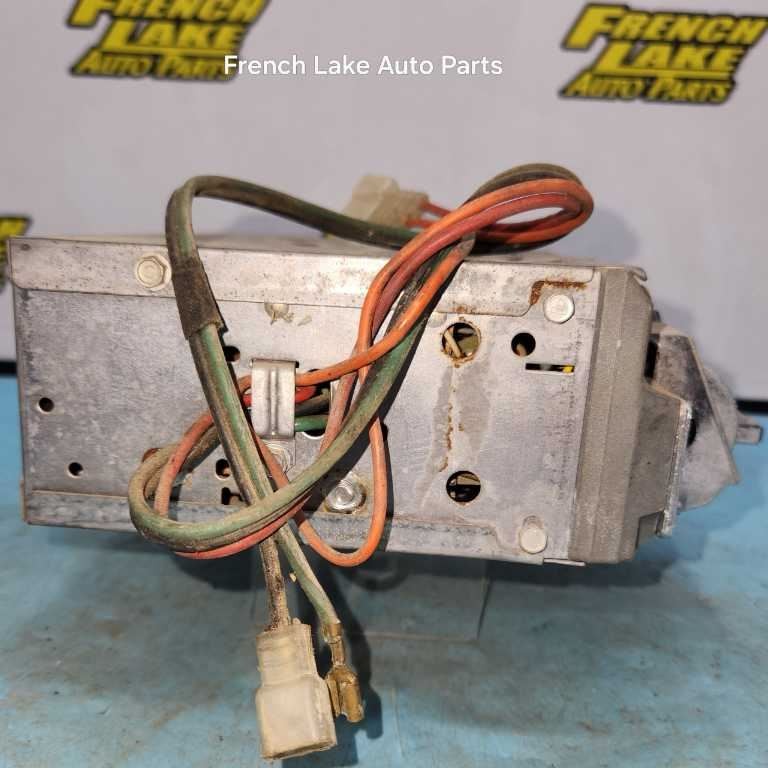 UNTESTED AM Radio MOPAR 376 7BC Fits 1967 NEW YORKER 1240867