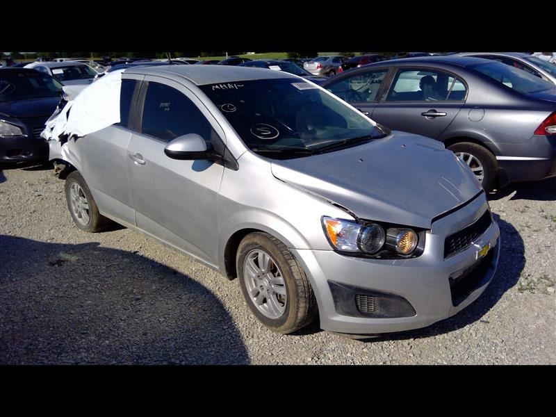 2014 14 CHEVROLET SONIC Audio Equipment Radio AM FM CD MP3 USB WiFi Opt UH7