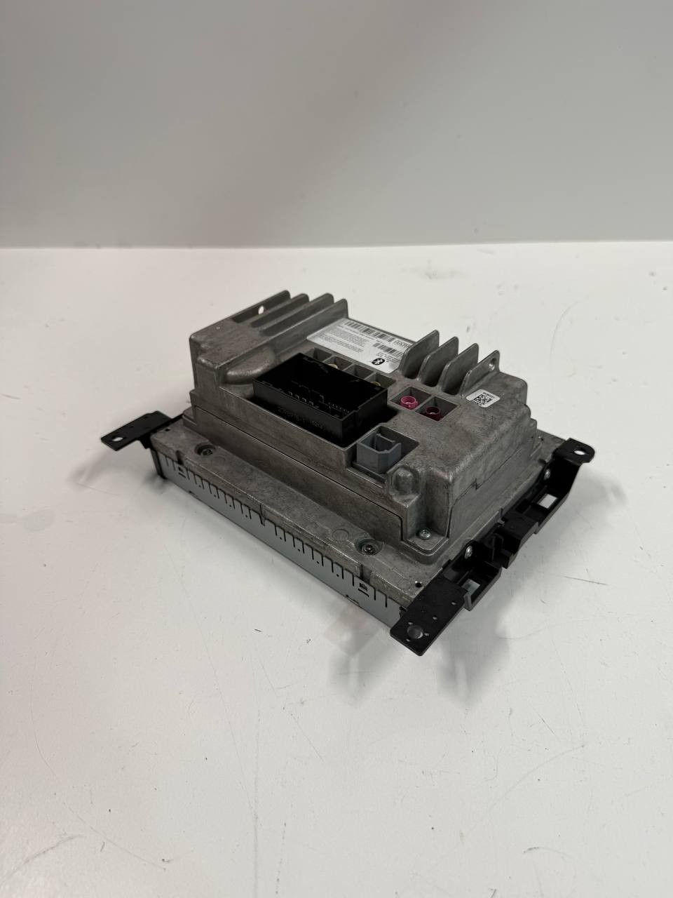 OEM Uconnect 8.4” Navigation Radio Receiver VP4 Fits 2015–2017 Chrysler 200 6819