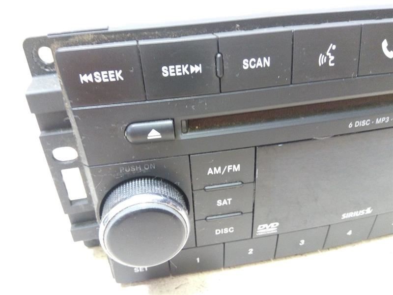 Stereo Radio AM FM CD 6 Disc DVD MP3 AUX 05064922AF Fits 08-11 DODGE DAKOTA G13