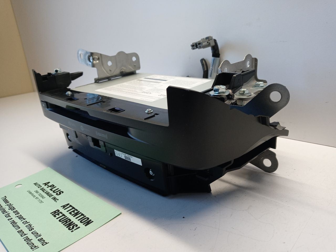 2019 Lexus ES300H OEM Radio Receiver Unit ID 86120-064440 12.3” Screen