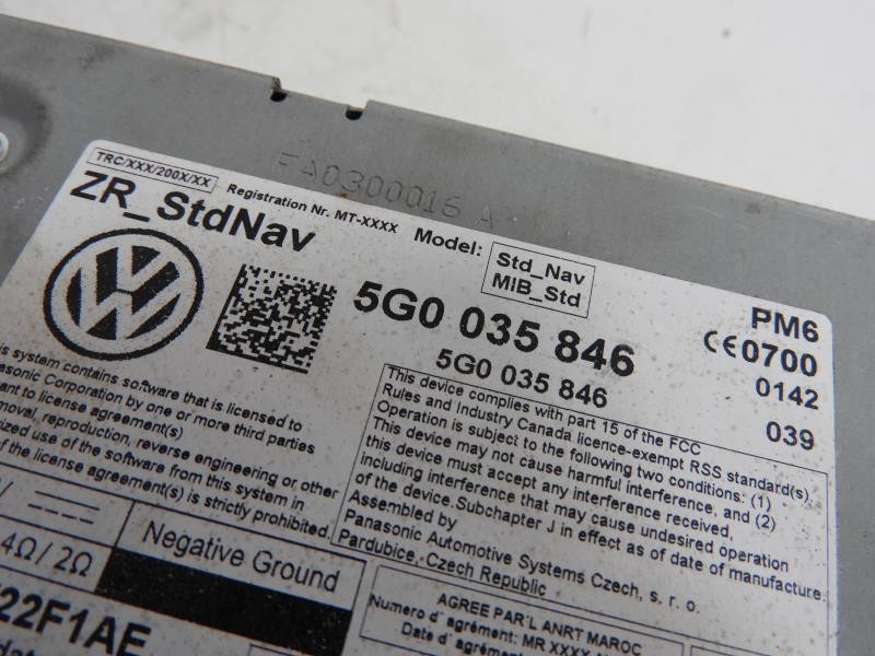 RADIO RADIO GENUINE VW GOLF VII (AUA) HATCHBACK 2.0 TDI 16V (CRBC) 5G0035846