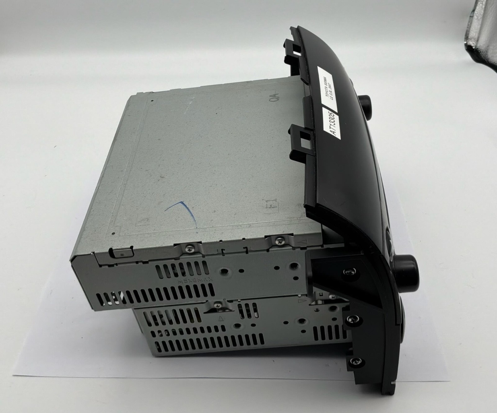 OEM 04-10 Toyota Sienna LE AM FM Radio Receiver CD WMA MP3 Single Disc Player
