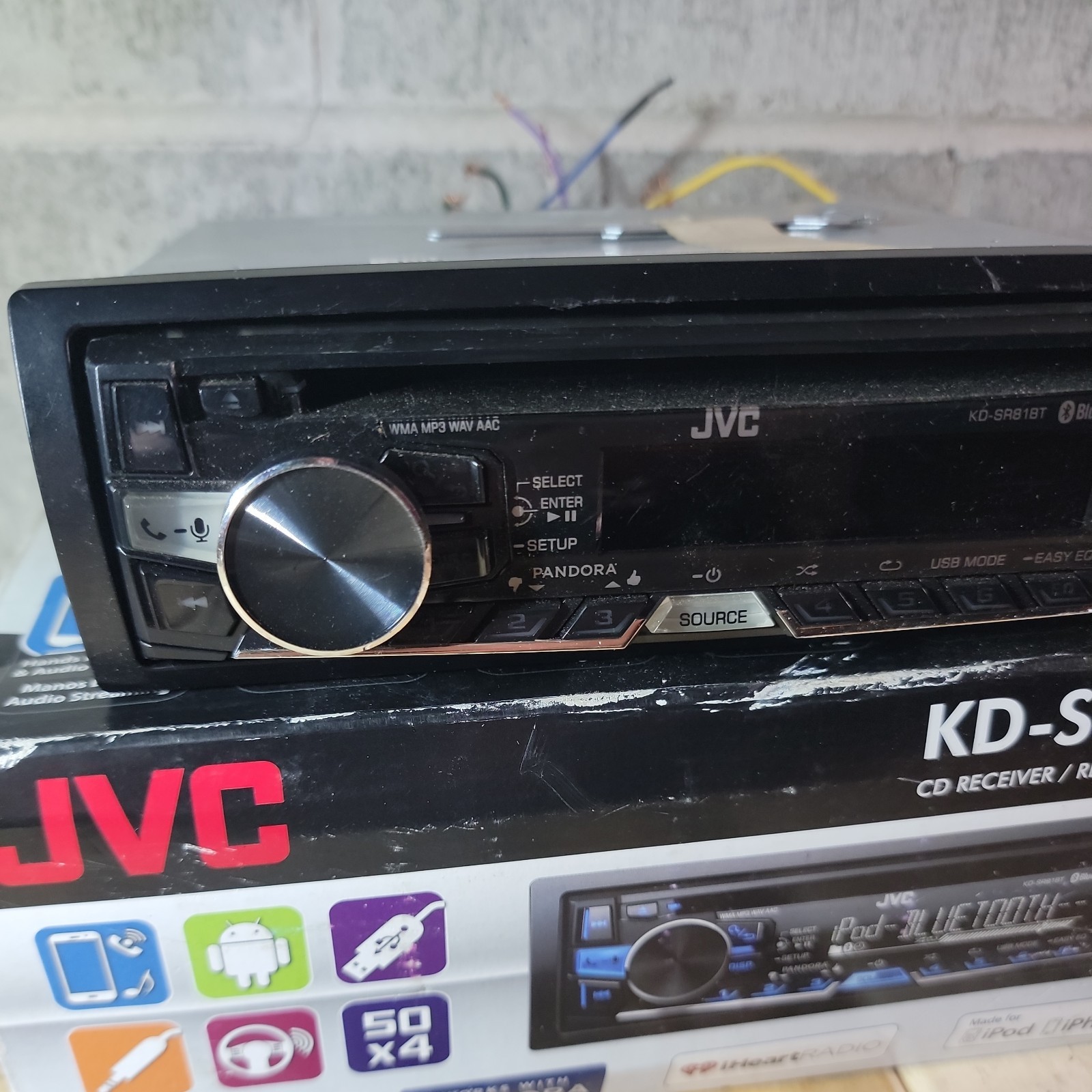 JVC KD-SR81BT CAR STEREO With Remote!!!