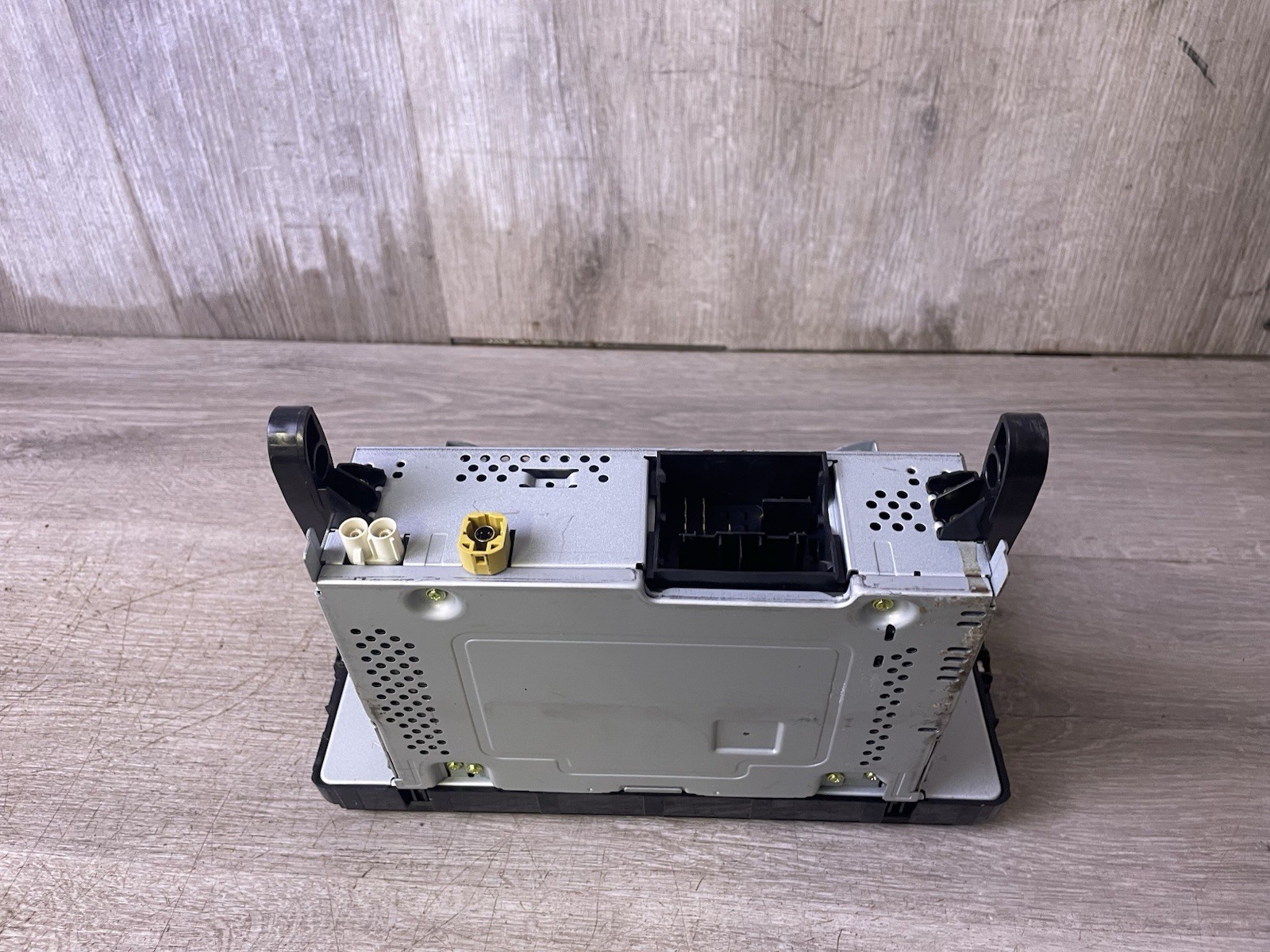2019-21 VOLKSWAGEN JETTA RADIO HEAD UNIT OEM PART # 5G6.035.869.E