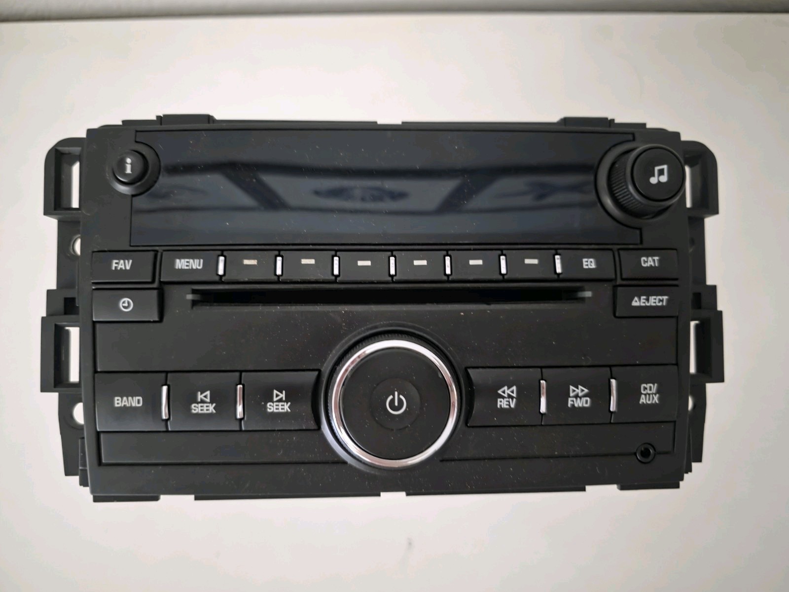 GM/Chevrolet AM/FM Radio and CD Player with AUX 20934593 OEM Radio Head Unit…