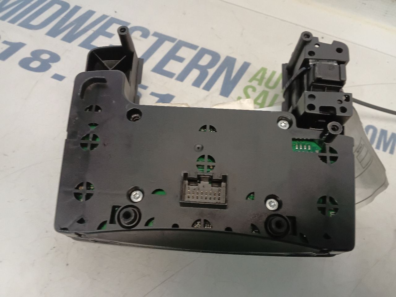 Audio Equipment Radio Control Panel Console Mounted Fits 07-11 AUDI Q7 9620285