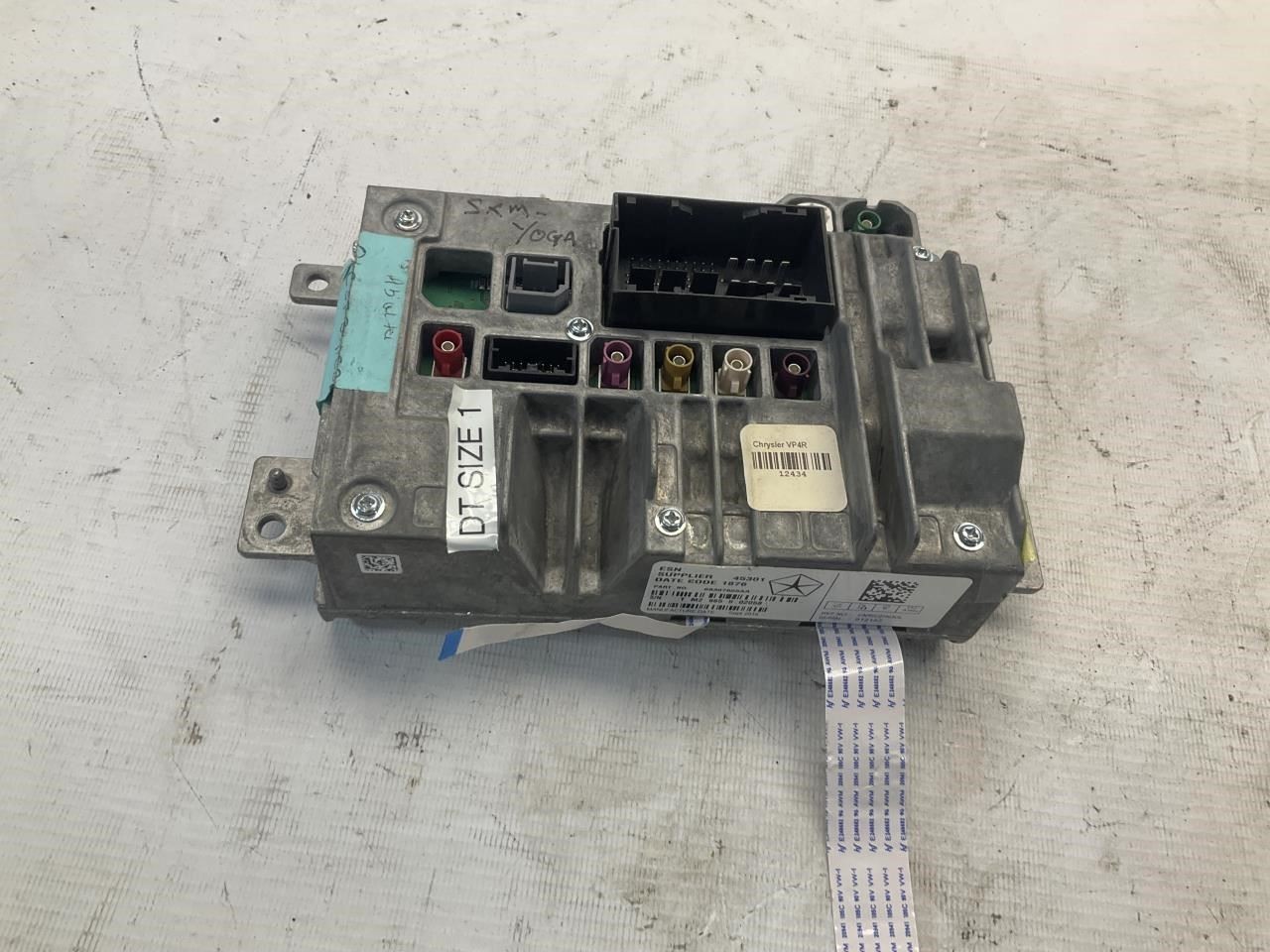 Chrysler VP4R Uconnect 4C Audio Equipment Radio Receiver Only P
