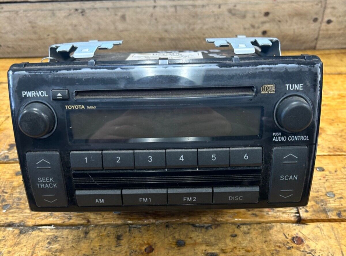 2005-2006 TOYOTA CAMRY LE XLE AM FM Radio Receiver CD Player Fujitsu Ten Mfr OEM
