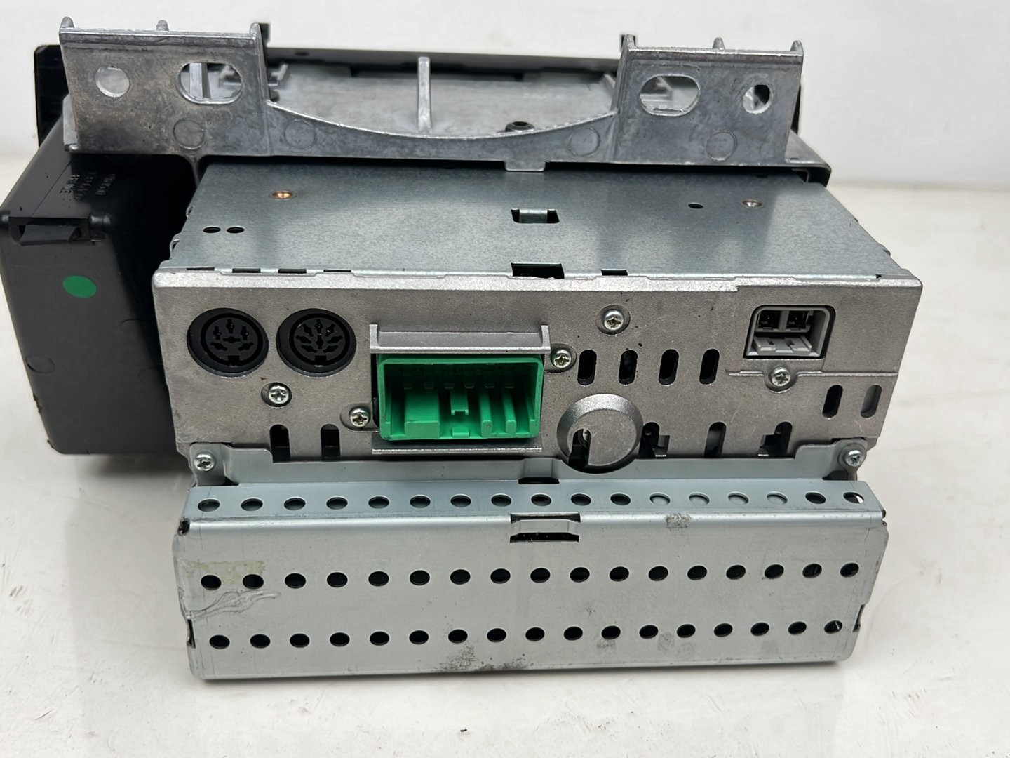 2004-2007 Volvo S60R V70R CD Player Radio Stereo Head Unit HU-803 OEM #5757EM