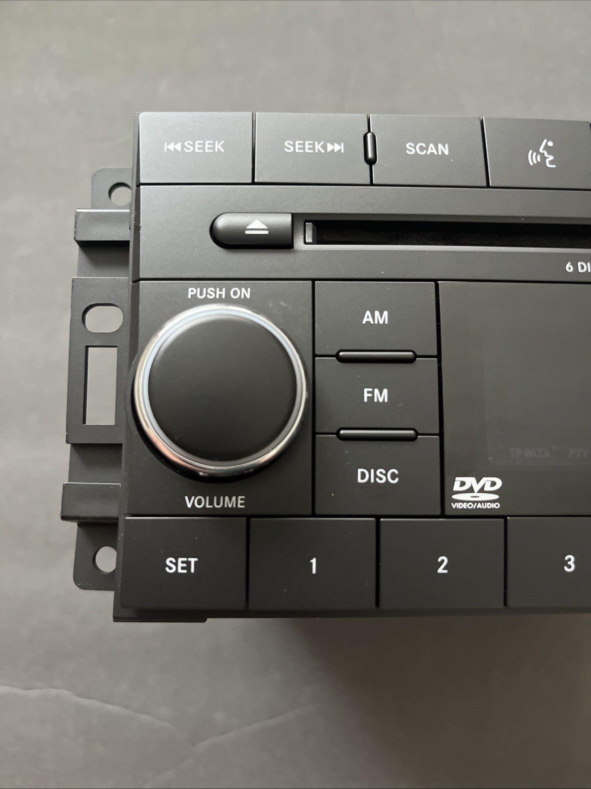 Radio – 6 DVD Stereo Changer Jeep Wrangler 2007-2018 Liberty * Dodge Ram Nitro