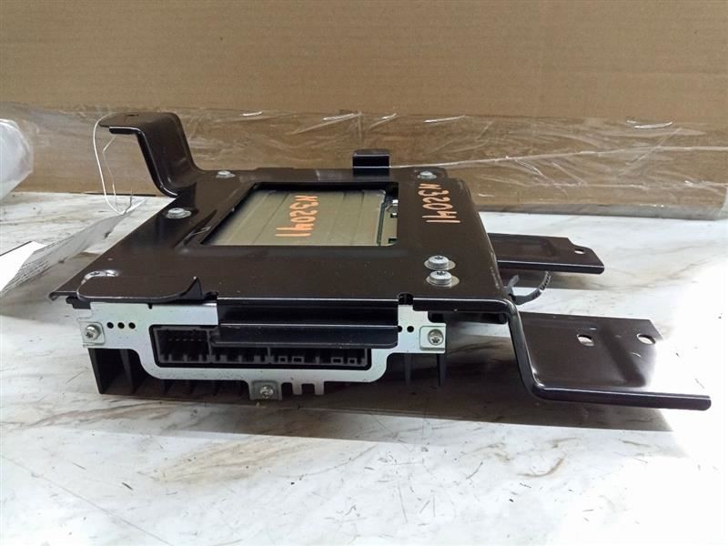 Audio Equipment Radio Amplifier Under Passenger Seat Fits 14-15 SORENTO 174857
