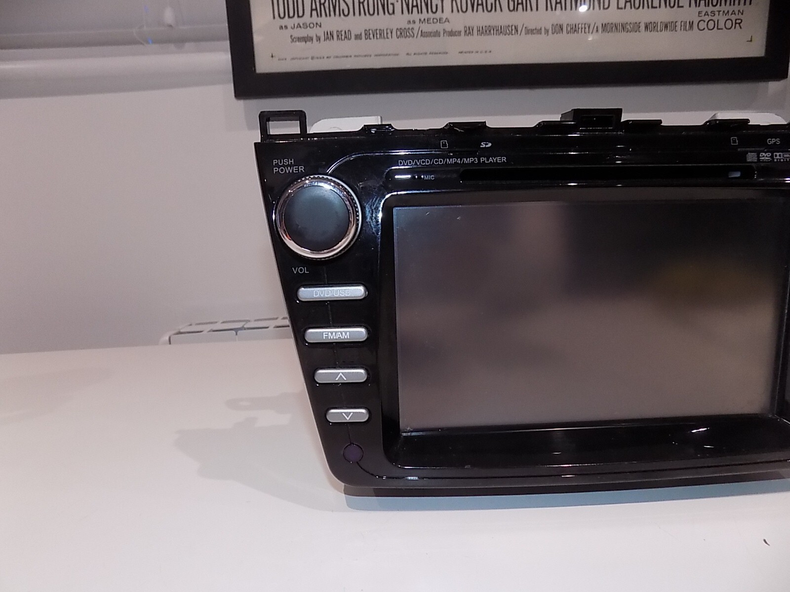 DVD VCD CD MP4 MP3 X11-15302 Player Car Stereo Head Unit Black Untested Parts