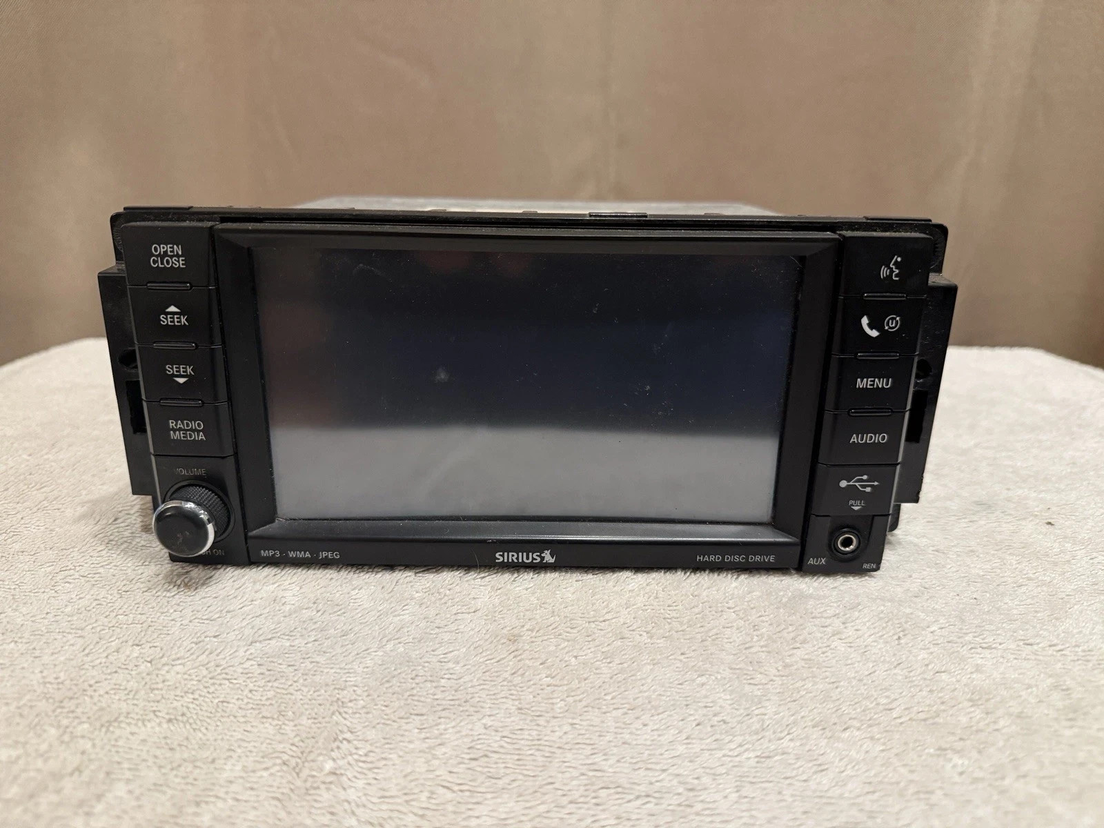 Chrysler Jeep Dodge Ram NTG4 RER MyGig Navigation Radio CD MP3 DVD Sirius Player