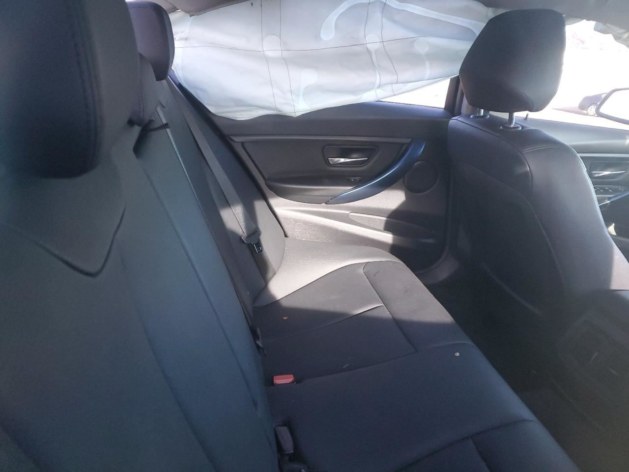 Audio Equipment Radio CD Player Music With Bluetooth Fits 12-16 BMW 328i 318117
