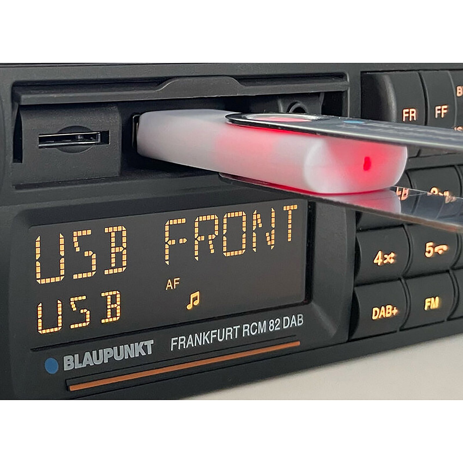 Retro Car Stereo Radio Blaupunkt Frankfurt RCM 82 DAB USB MP3 SD Bluetooth A2DP