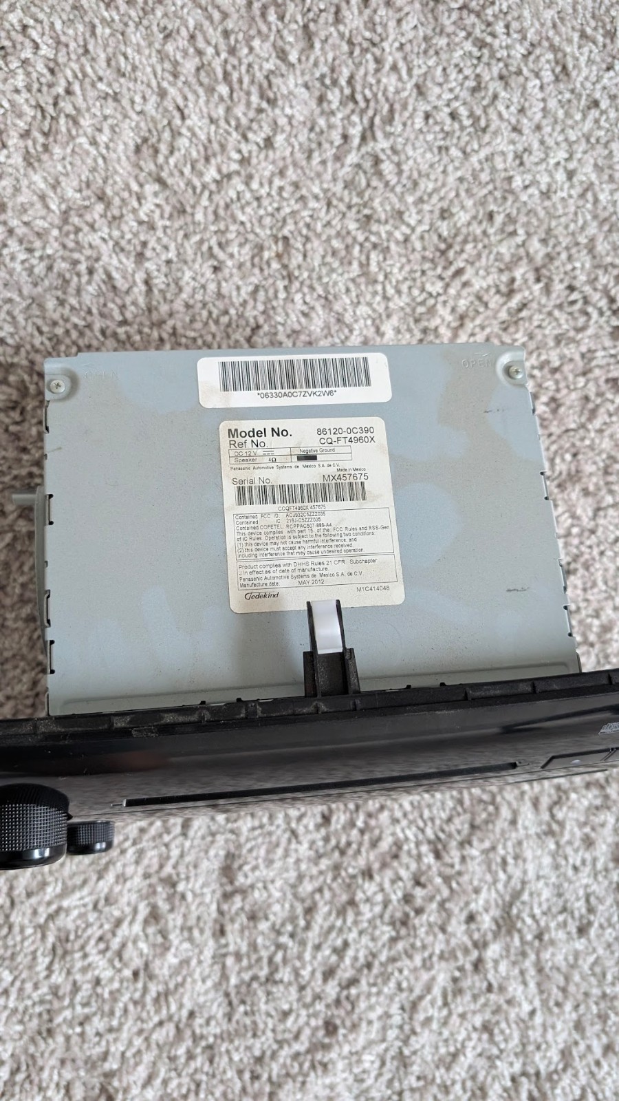Toyota Tundra 2007-2012 / Sequoi OEM AM/FM CD MP3 WMA Radio Receiver 86120-0C300