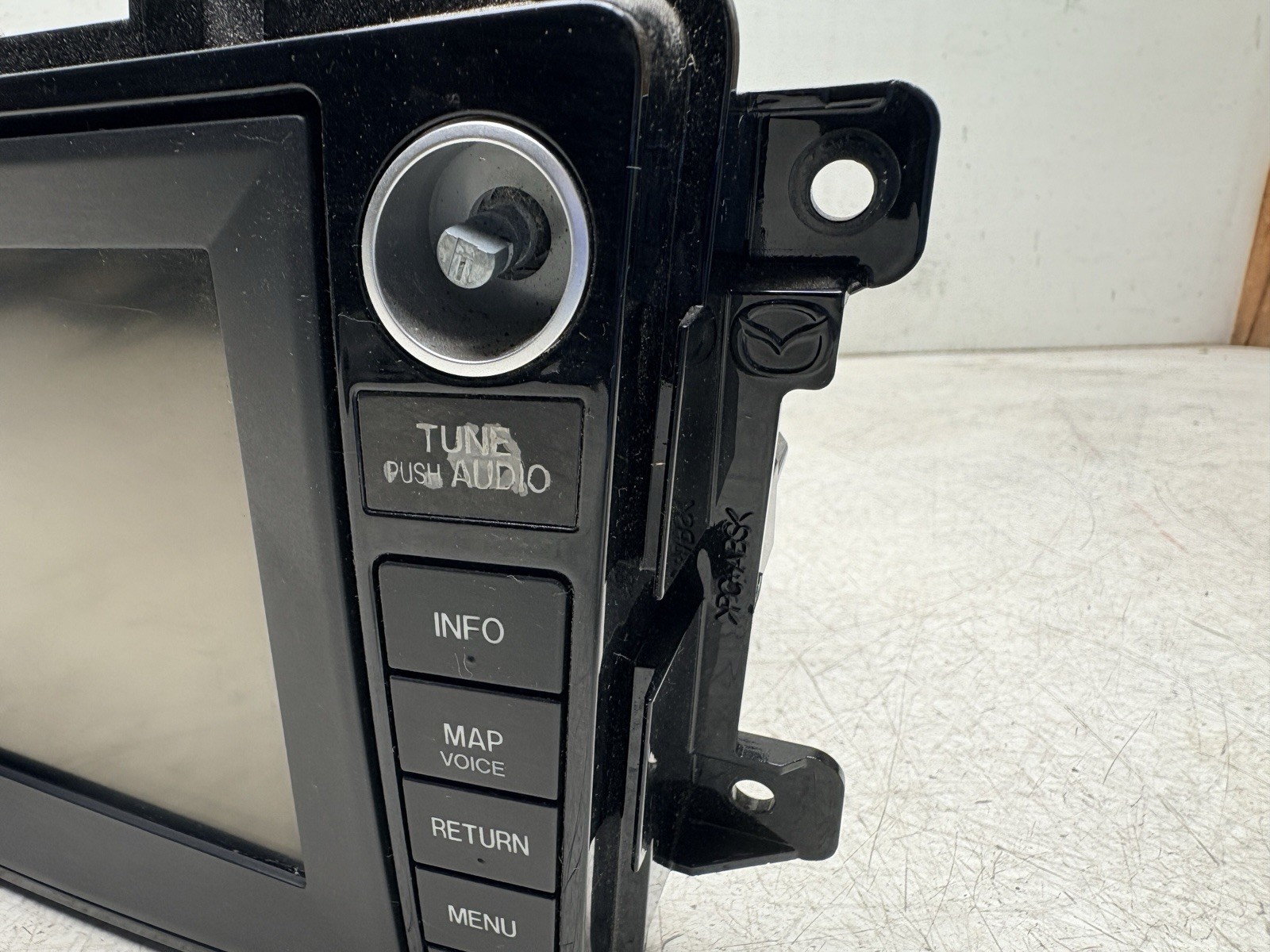 ***09-12 MAZDA CX-9 CX9 OEM NAVIGATION CD RADIO DISPLAY SCREEN TE9566DV0A J341