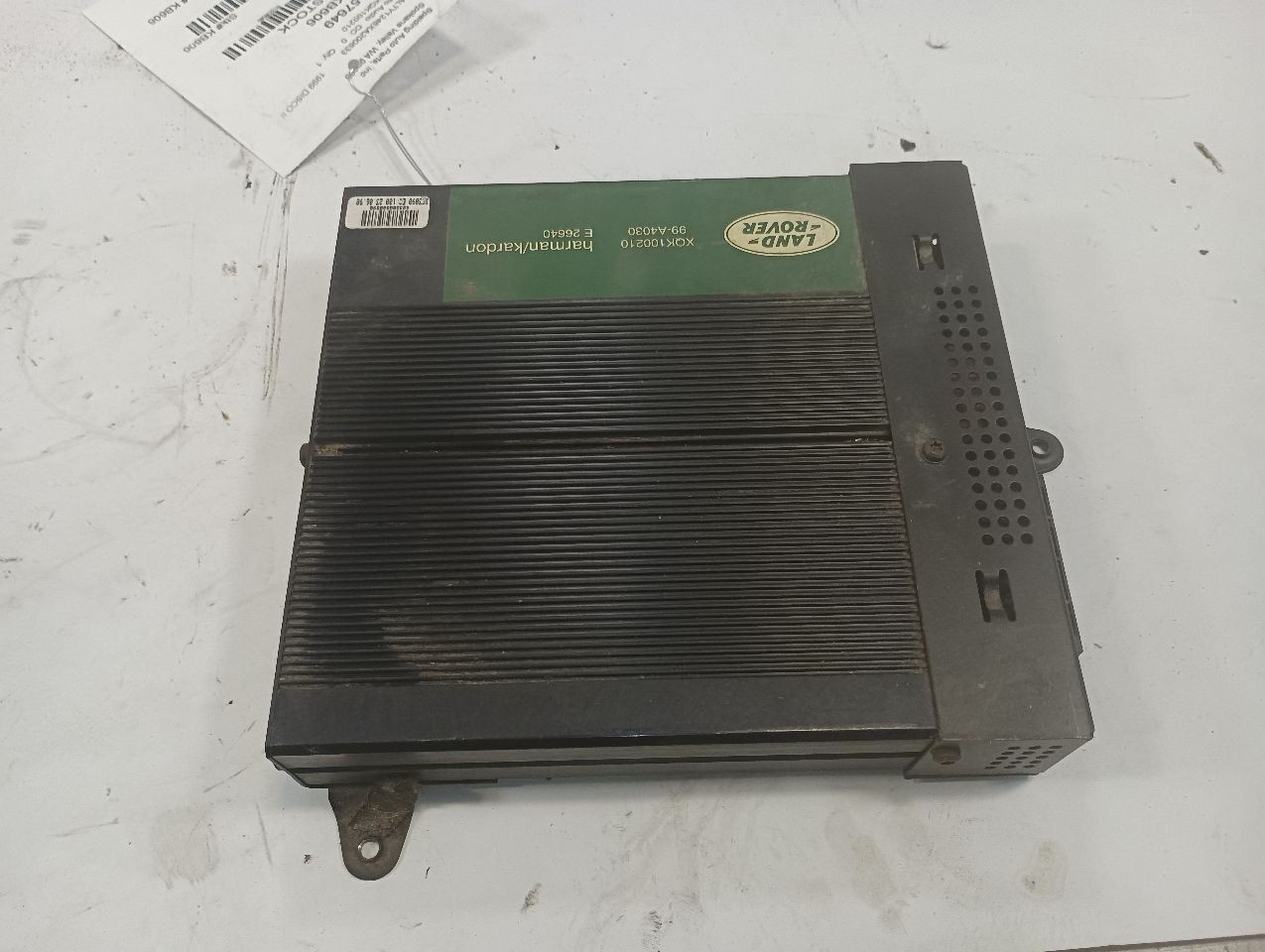 XQK100210 Amp Audio Amplifier from 1999 Disco II 12238585