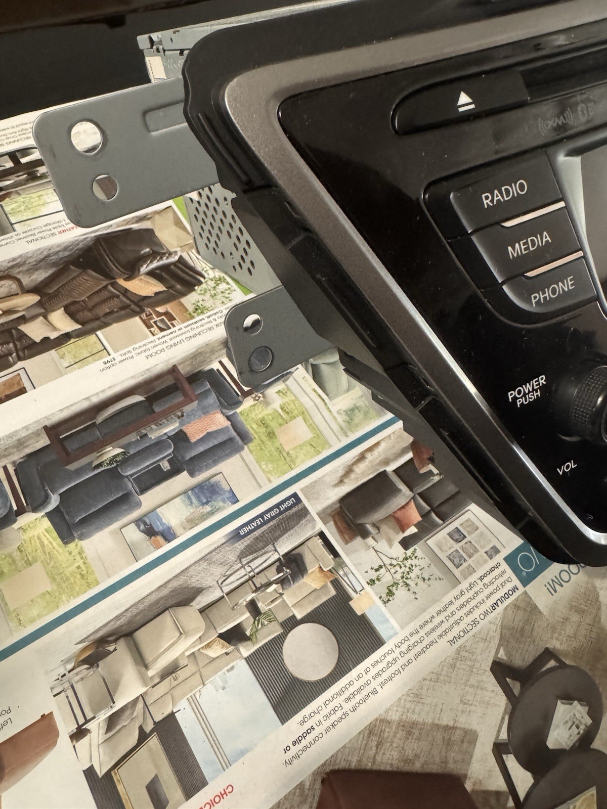 2011 – 2013 Hyundai Elantra Radio CD Player 96170-3X165 (OEM)