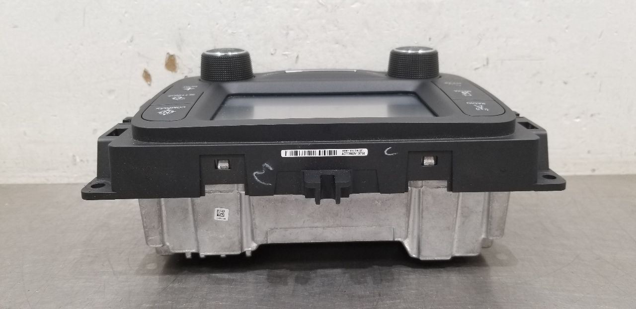 21 DODGE RAM 1500 CLASSIC STYLE RADIO AUDIO DISPLAY AND RECEIVER 68490431AB