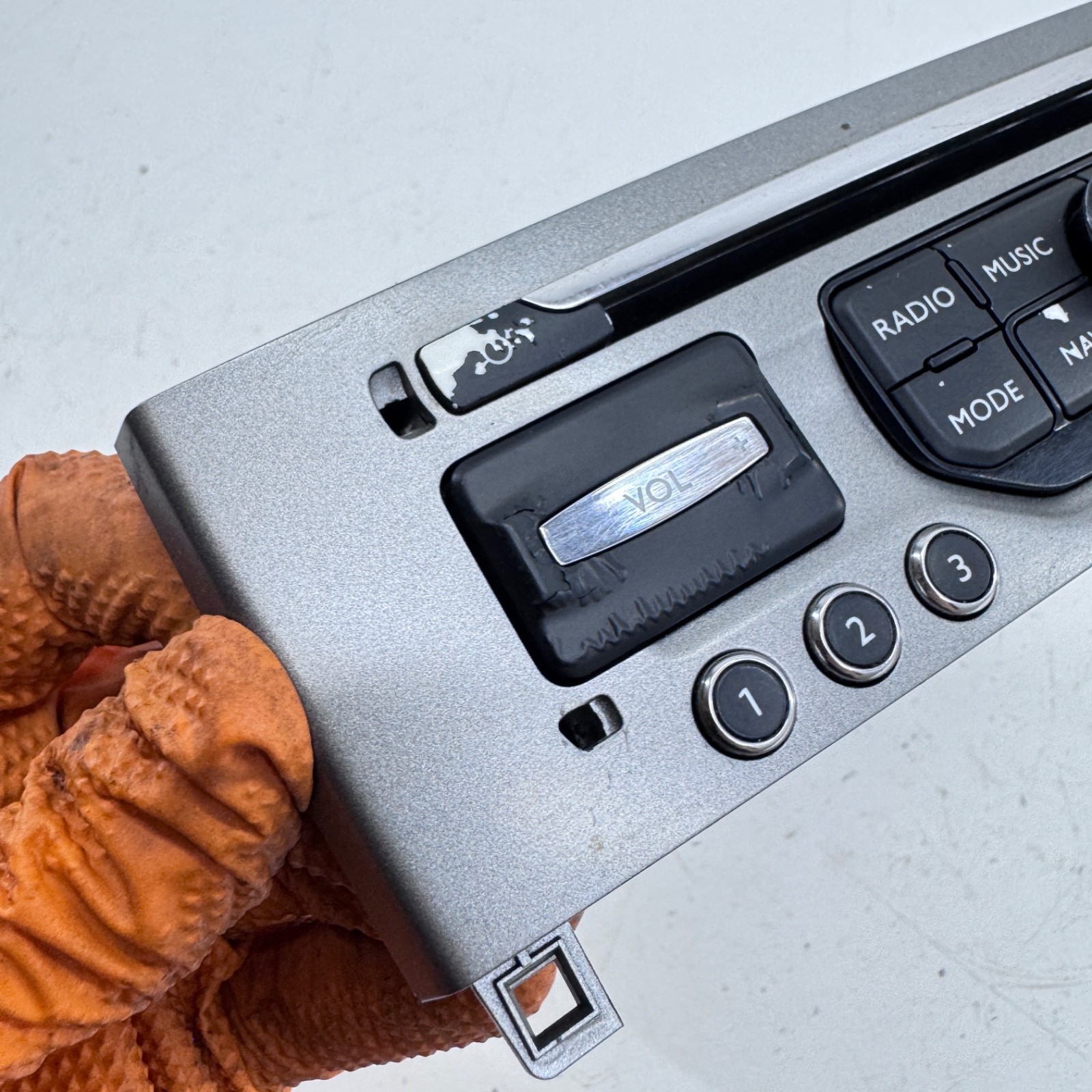 PEUGEOT 308 MK1 STEREO HEAD UNIT 98034631XH RADIO CD PLAYER AUDIO SYSTEM 11-13
