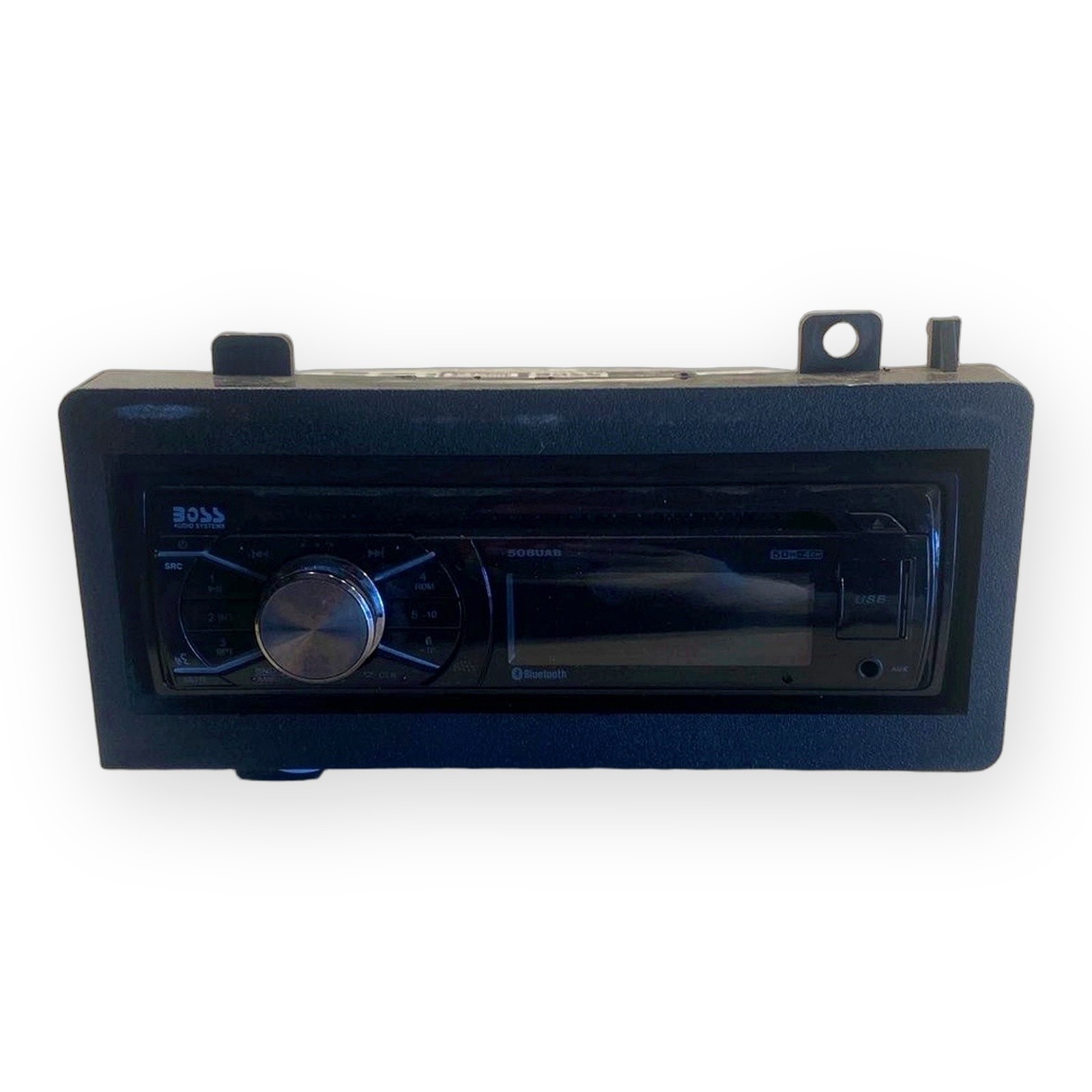 1993 – 1995 JEEP GRAND CHEROKEE Radio Receiver CD player Boss Audio System