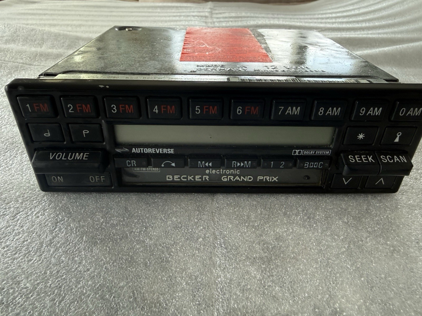 Mercedes W124 W126 R107 Becker Grand Prix Radio Cassette Player OEM 0028203886
