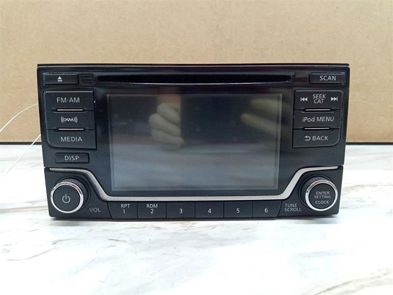 Audio Equipment Radio Receiver Am-fm-stereo Fits 17-19 SENTRA 135202