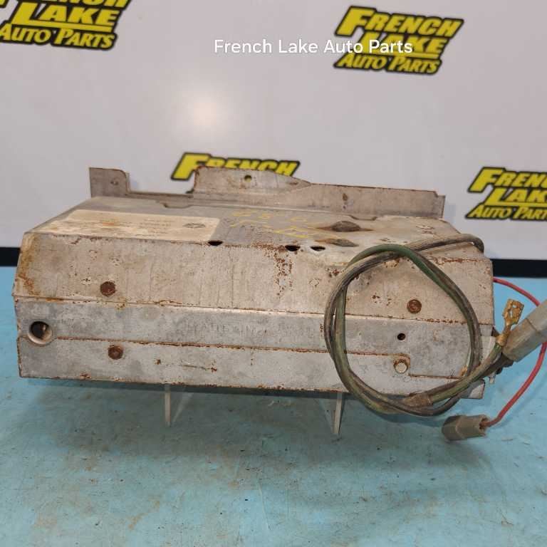 UNTESTED Radio “MODEL 250” 2564755 Fits 1968 PLYMOUTH FURY 1240783