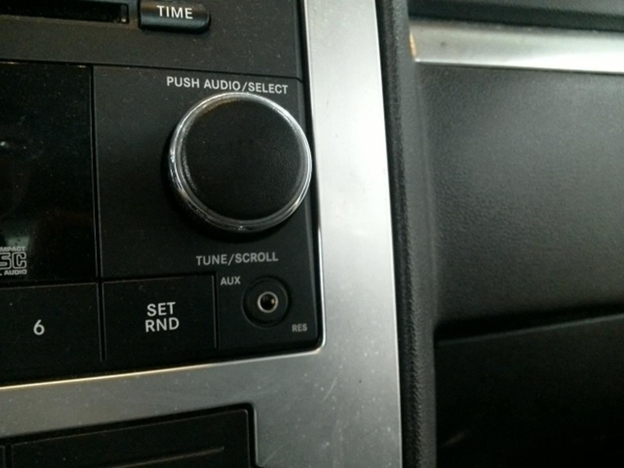 Audio Equipment Radio Display And Receiver Radio ID RES Fits 08-10 300 104889098