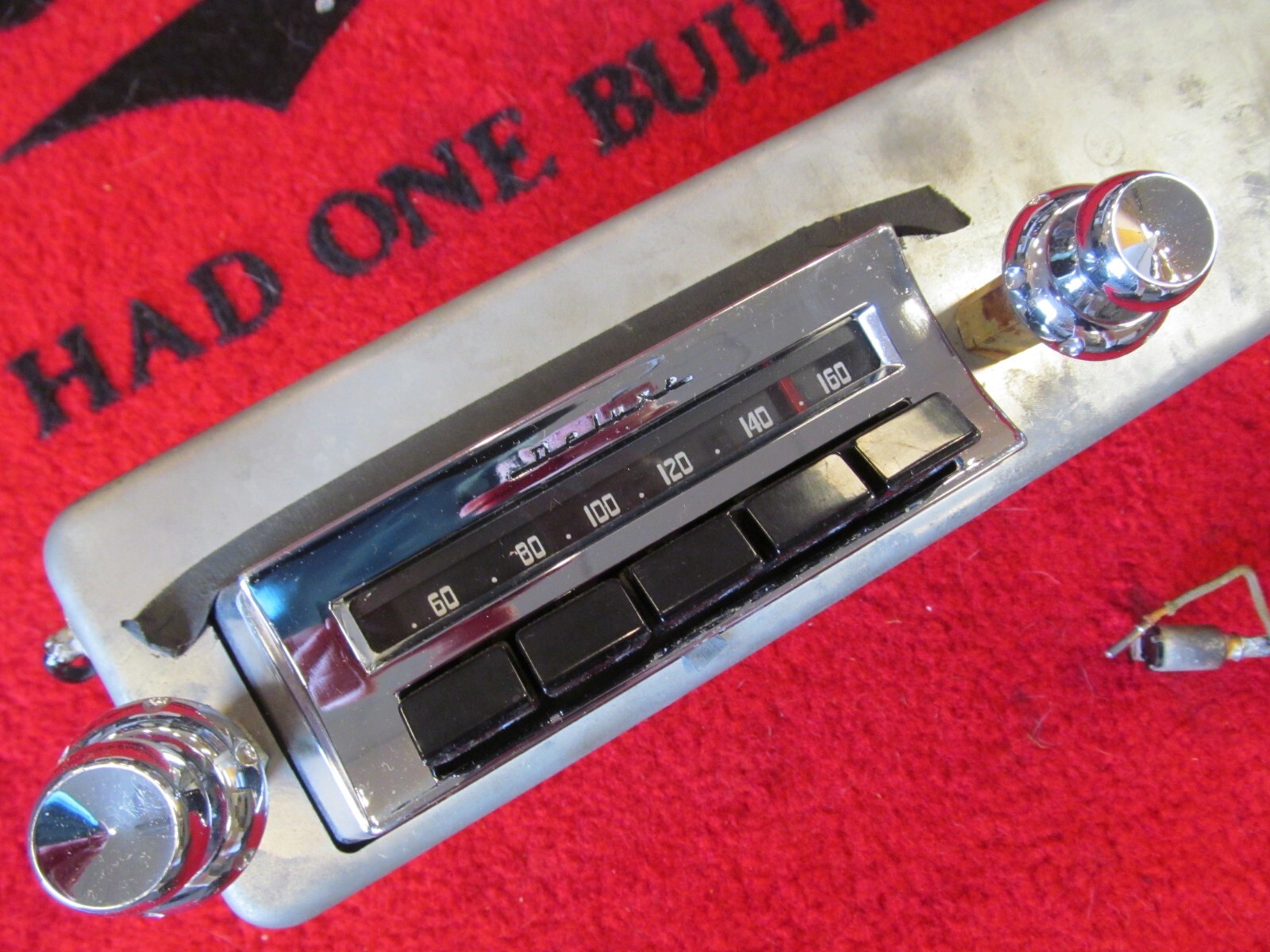 1955 Oldsmobile 88 98 Used AM Radio (Standard Push Button Type) # 983204