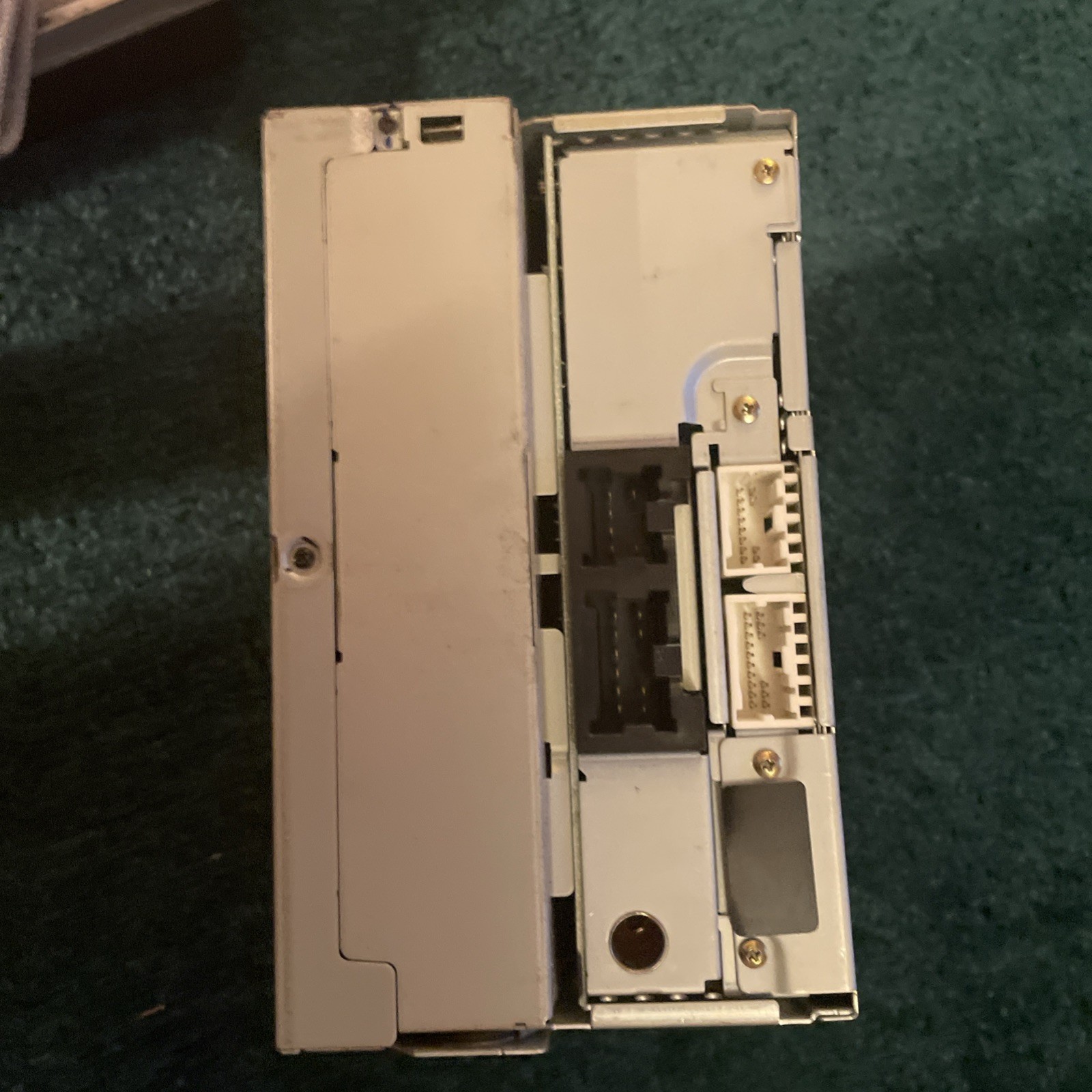 Nissan Frontier Am Fm Radio CD 28185EA001 2004-2008 OEM