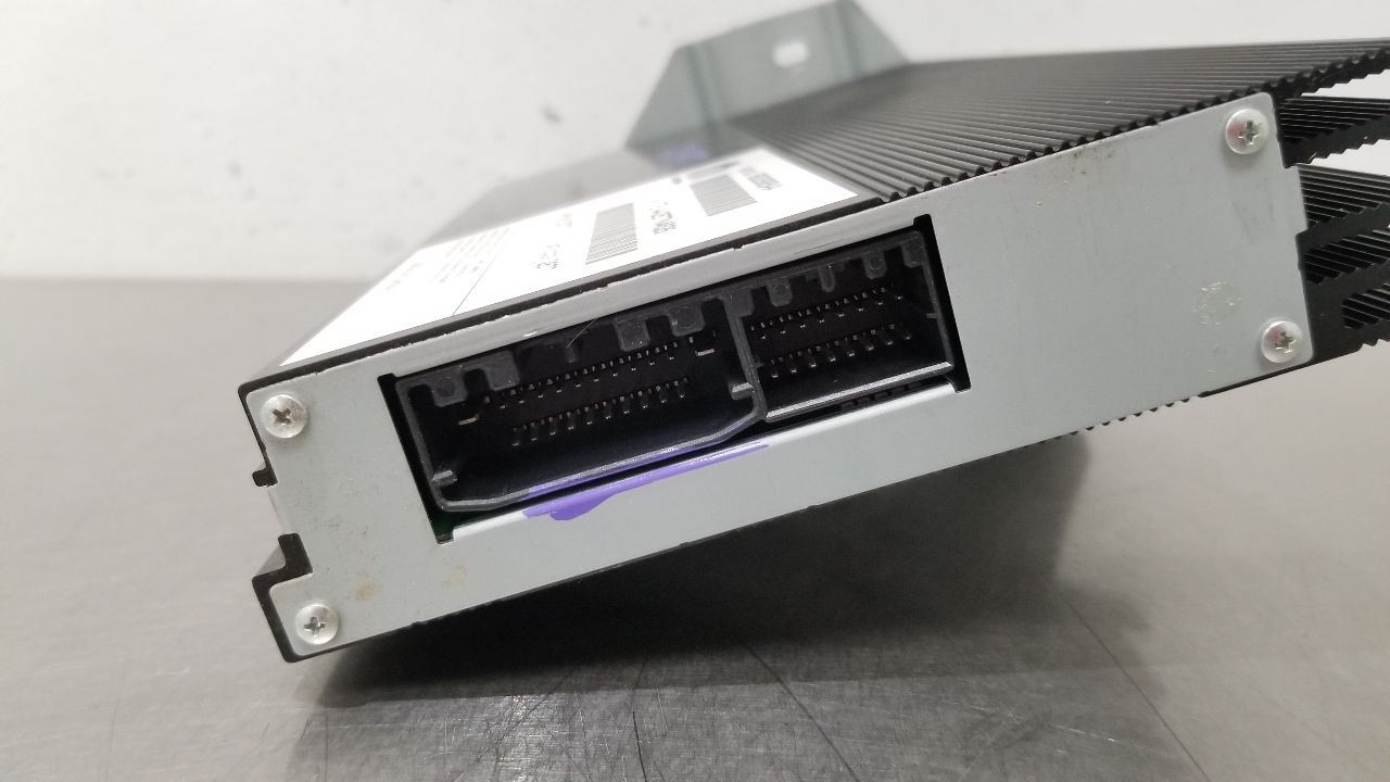 17 DODGE RAM 1500 CREW CAB RADIO AUDIO AMPLIFIER 68303985AA
